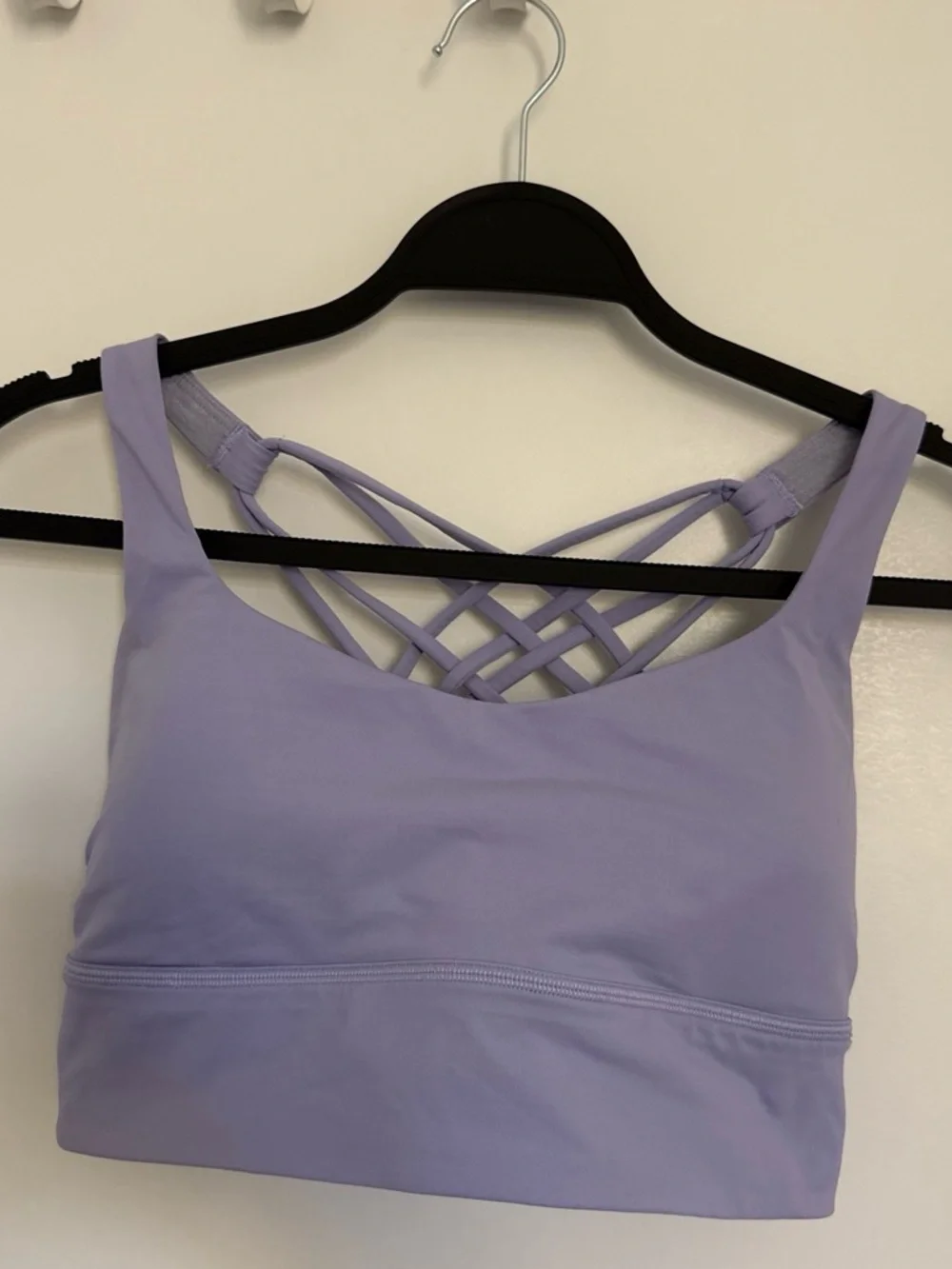 Lululemon Lilac sports bra with criss cross back, Size 6 #activewear #gymwear - Picture 1 of 2